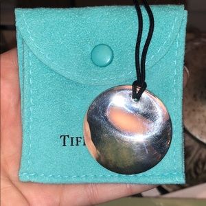 Tiffany & Co. Eliza Peretti Round Pendant Necklace
